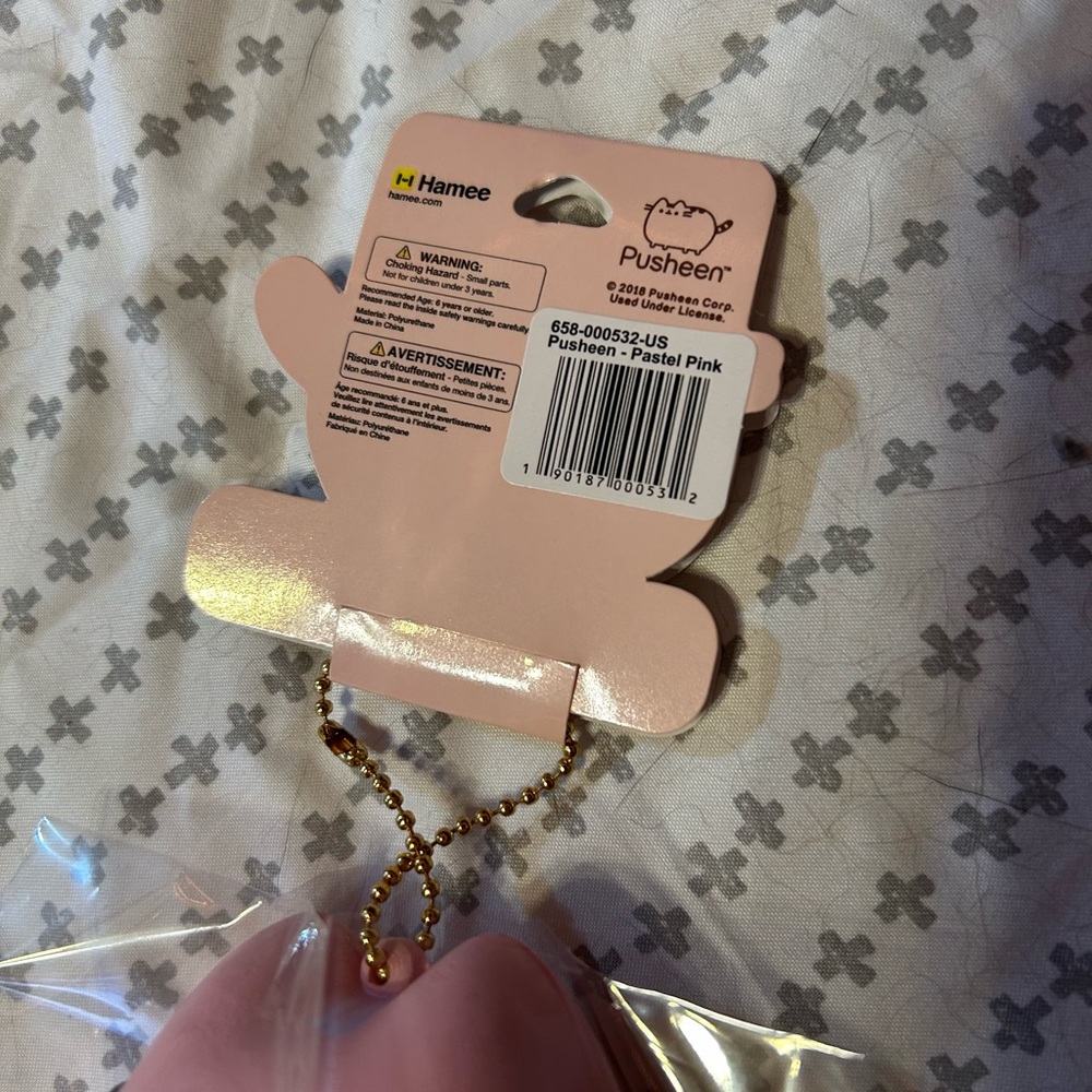 Pusheen Pastel Pink With Blue Heart Squishy - Picture 2 of 2